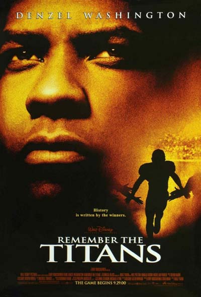 Смотреть онлайн фильм Вспоминая Титанов (2000) в hd 720